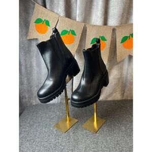 MIA Adea Round Toe Platform Chelsea Womens Black Casual Boots Size 7